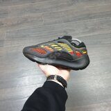 Кроссовки Adidas Yeezy 700 V3 Black