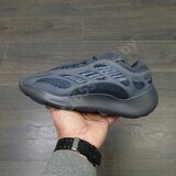 Кроссовки Adidas Yeezy 700 V3 Gray Black